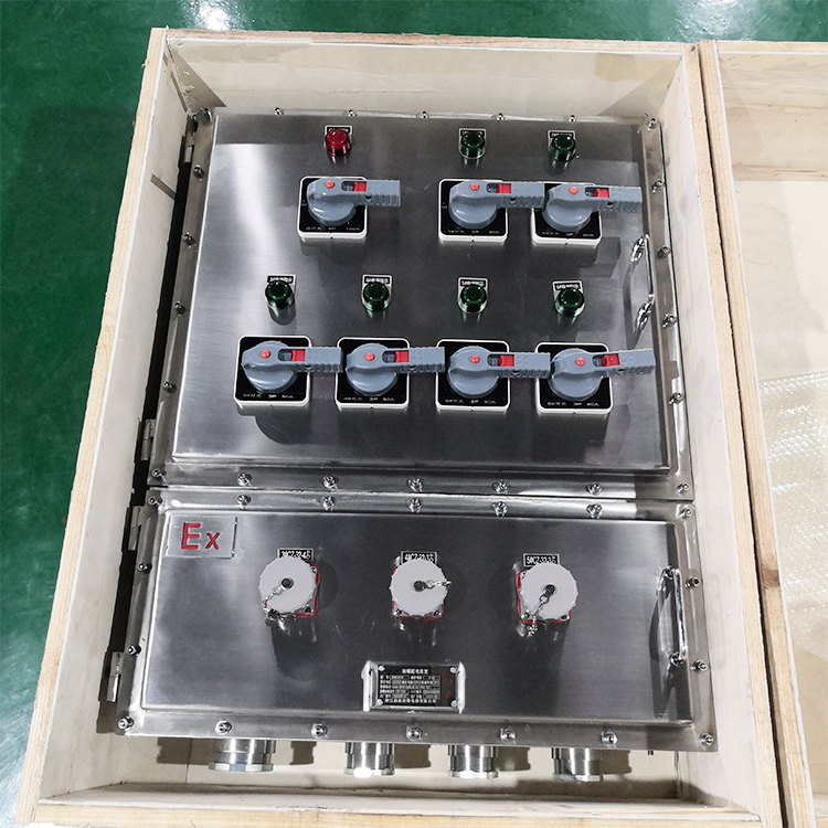 不銹鋼防爆配電箱，化工不銹鋼防爆配電箱，氣體不銹鋼防爆配電箱，風(fēng)機(jī)房不銹鋼接線箱，不銹鋼防爆接線箱，化工不銹鋼防爆控制箱